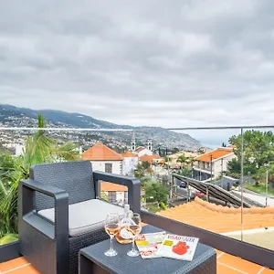 https://eyes-on-the-sky.madeira-islandshotels.com